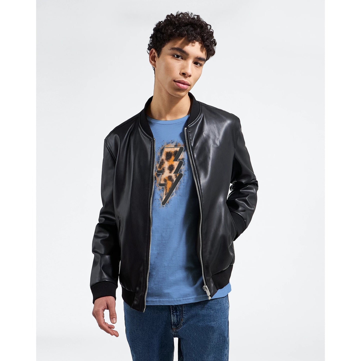 9fe762e8-c32d-457d-8eb0-f86c25bab7e1