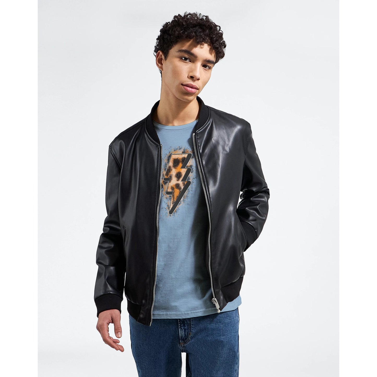 fd3fde16-ba51-4243-bdfb-93d835b38d9c